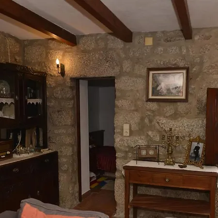 Vakantiehuis Casa Camelias Anisso